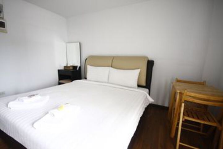 Room 7 of 20