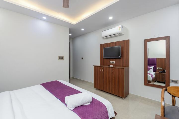 Room 12 of 35