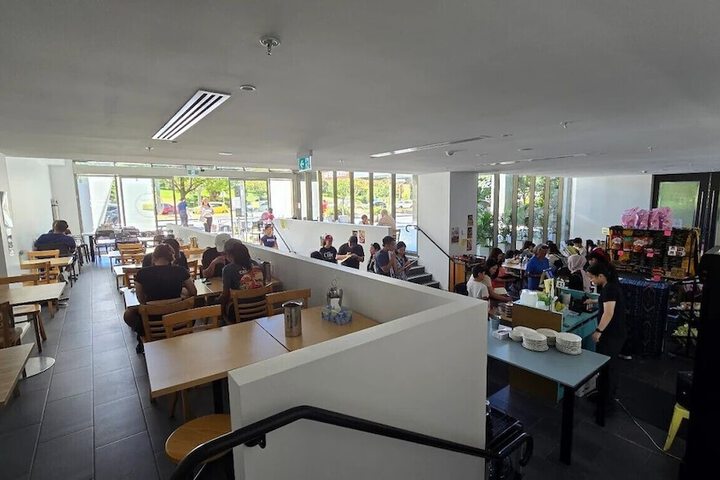 Dining 63 of 74