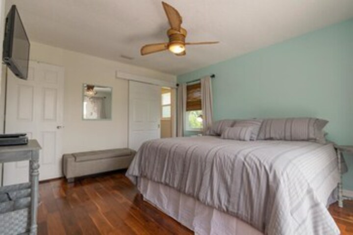 Room 15 of 23