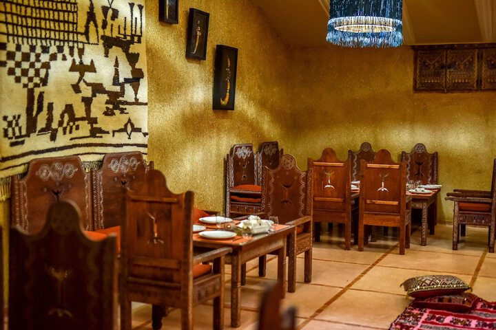 Dining 72 of 116