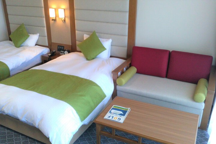 Room 11 of 54