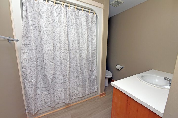 Room 85 of 120