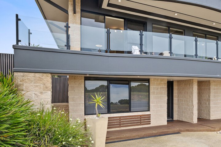 Terrace/Patio 19 of 27