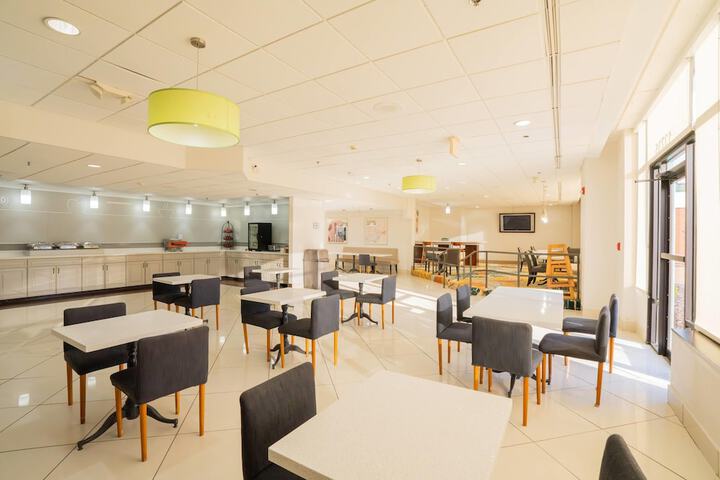 Breakfast area