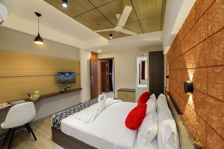 Room 14 of 53