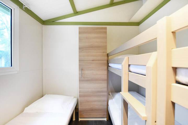 Room 21 of 85
