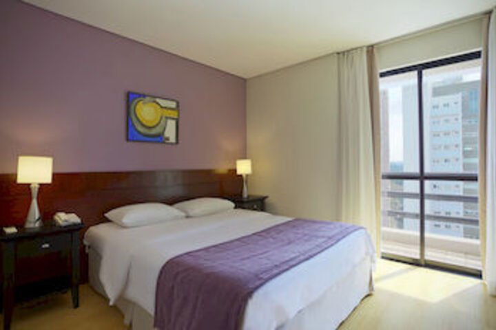 Room 10 of 19