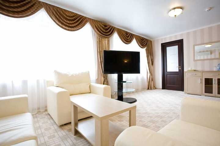 Room 50 of 93