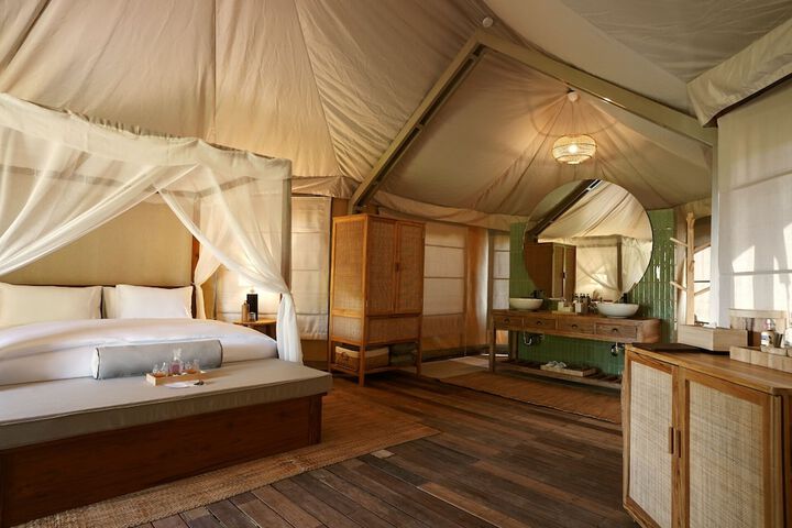 Room 4 of 54