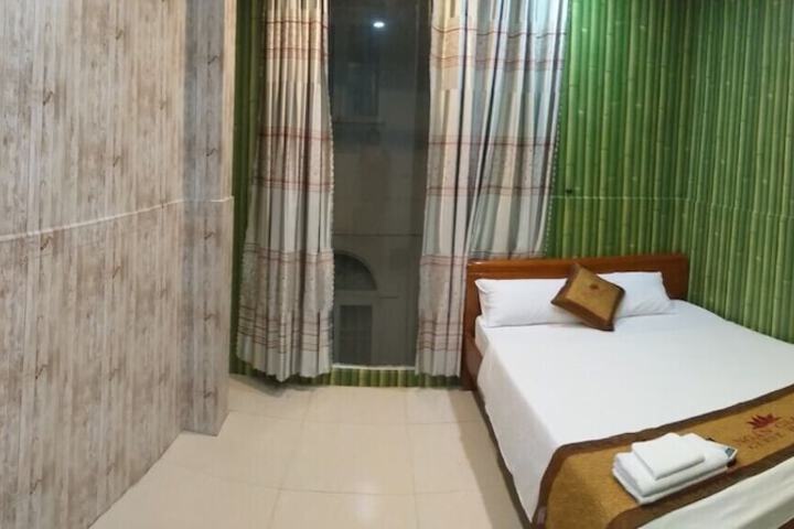 Room 27 of 55