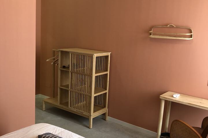 Room 11 of 50