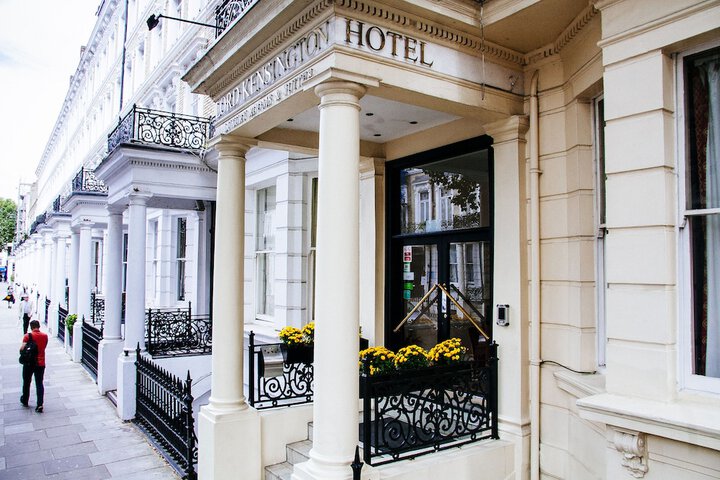 Hotel 90 of 90