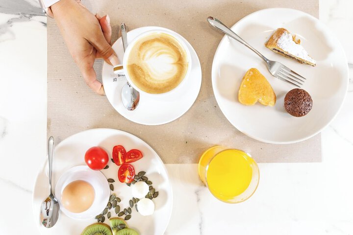 Breakfast/Coffee Service 100 of 106