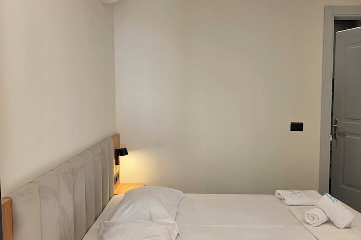 Room 20 of 54