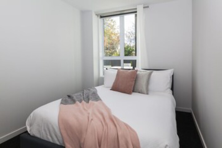 Room 14 of 17