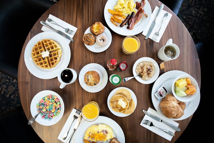 Breakfast meal