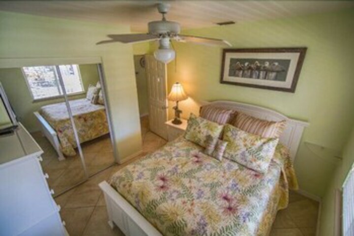 Room 37 of 47