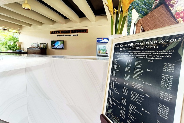 Lobby Photos