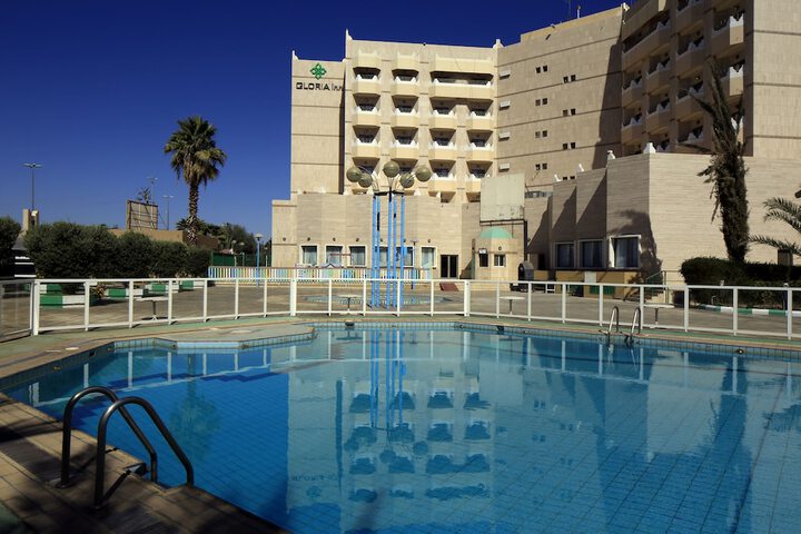 Pool 37 of 63