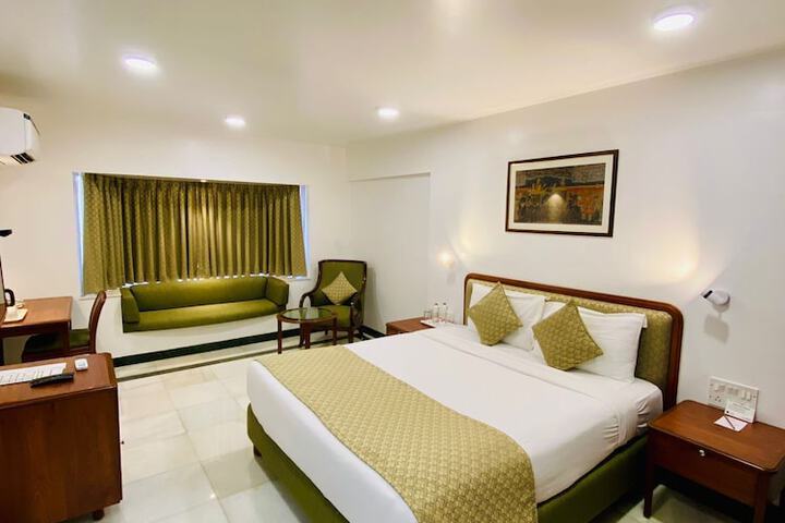 Room 20 of 54