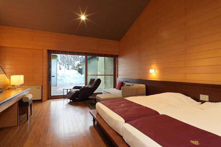 Room 27 of 98