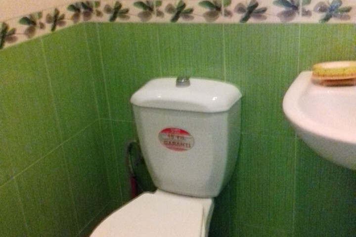 Room 9 of 15