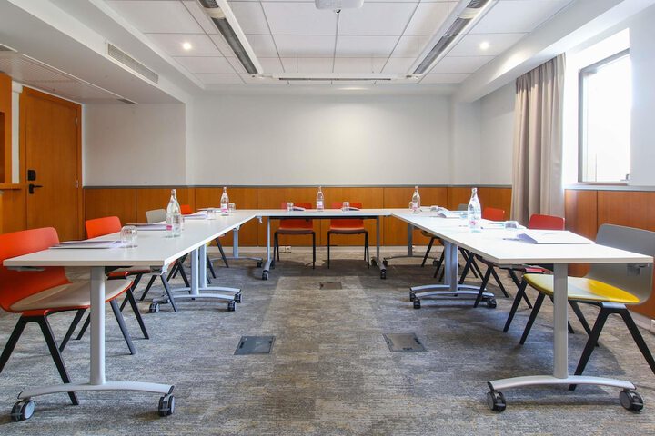 Meeting 195 of 268