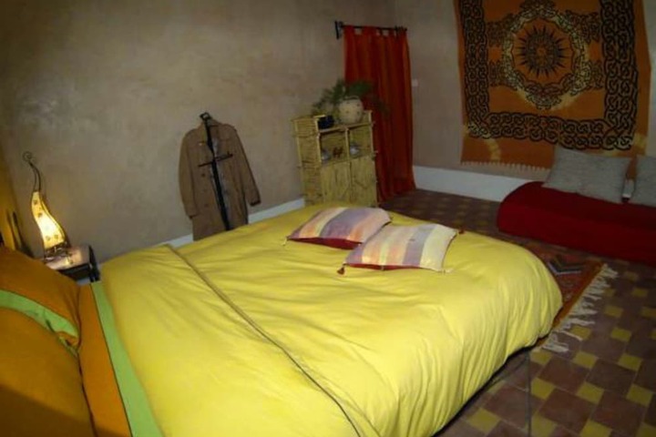 Room 4 of 49