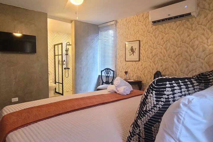 Room 17 of 52