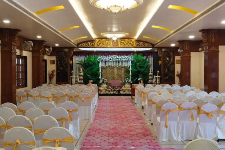 Ballroom/Hall 45 of 59
