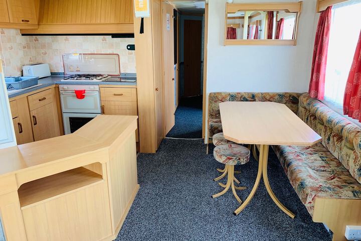 Room 9 of 23