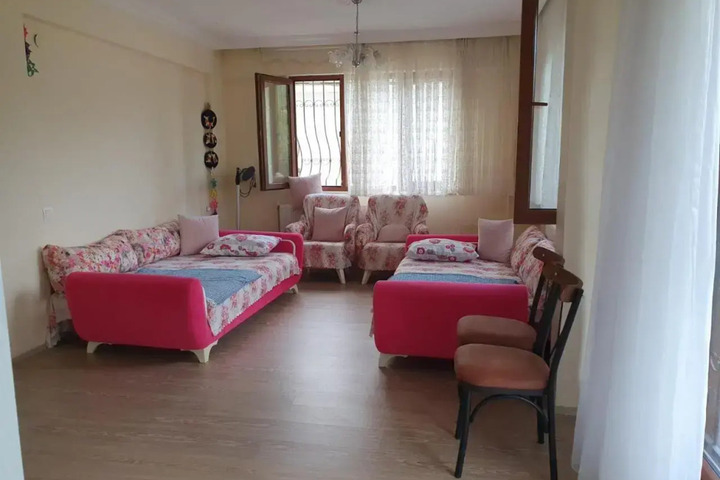 Room 2 of 13