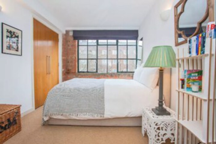 Room 20 of 27