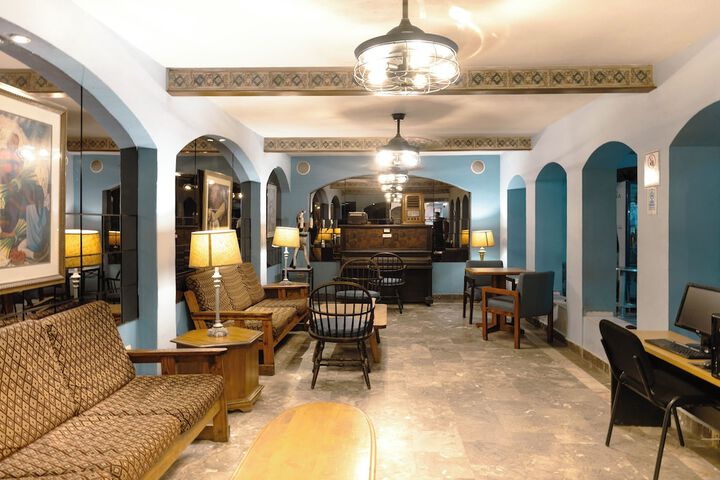 Hotel Lobby