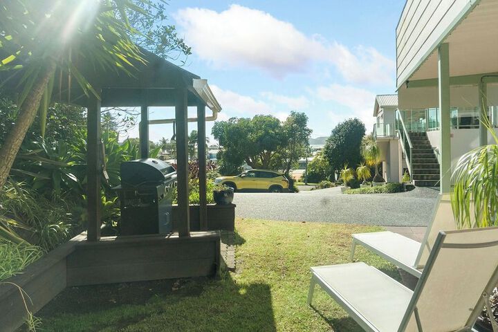 Property Grounds 69 of 73