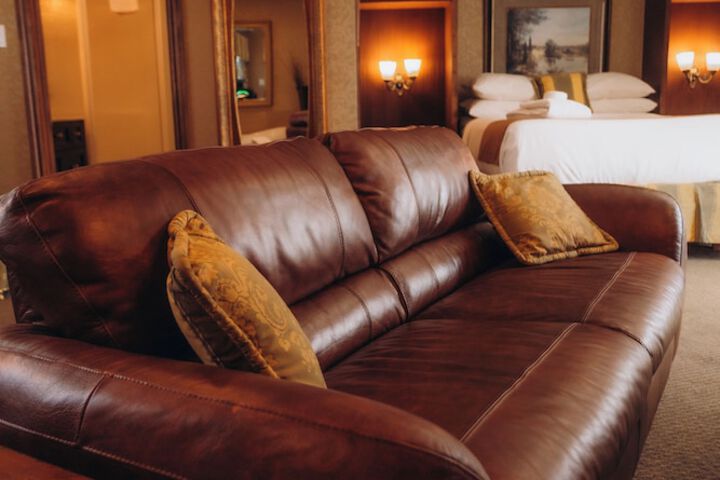 Room 21 of 64