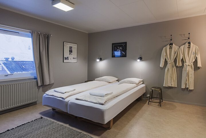 Room 6 of 64