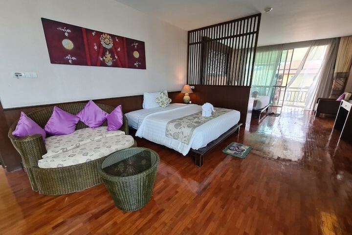 Room 20 of 63