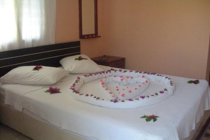 Room 7 of 71