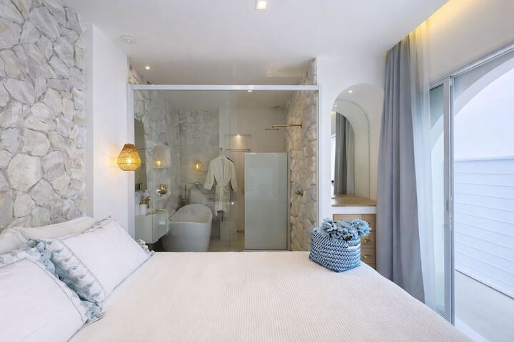 Room 29 of 144
