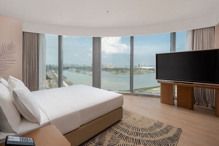 Room 47 of 67