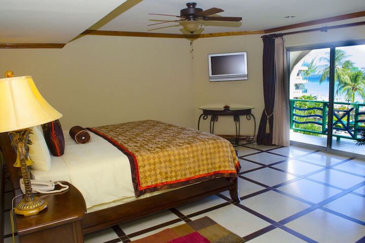 Room 13 of 62