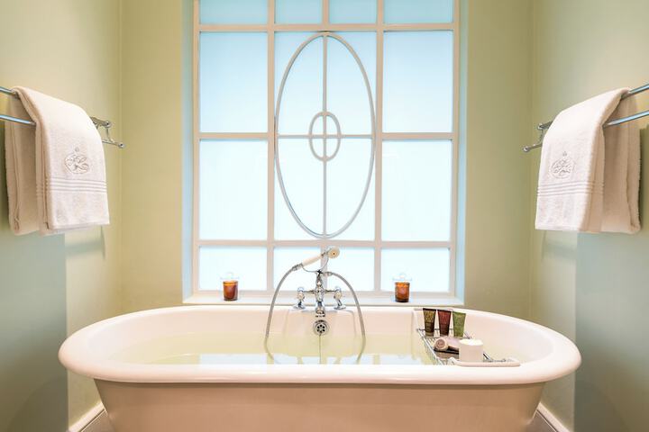 Bath Photo