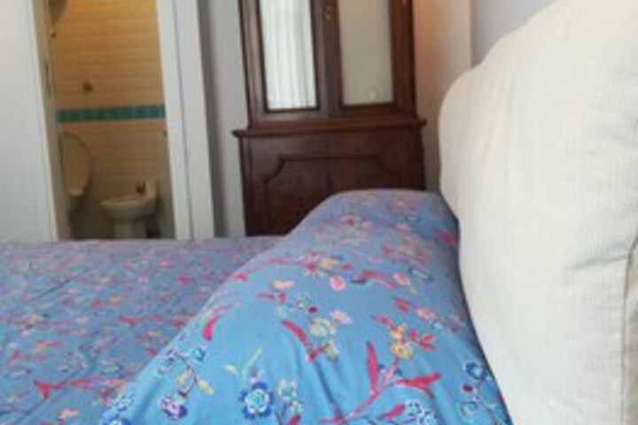 Room 18 of 60