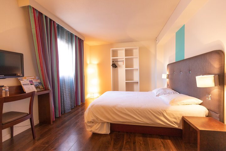 Room 14 of 59