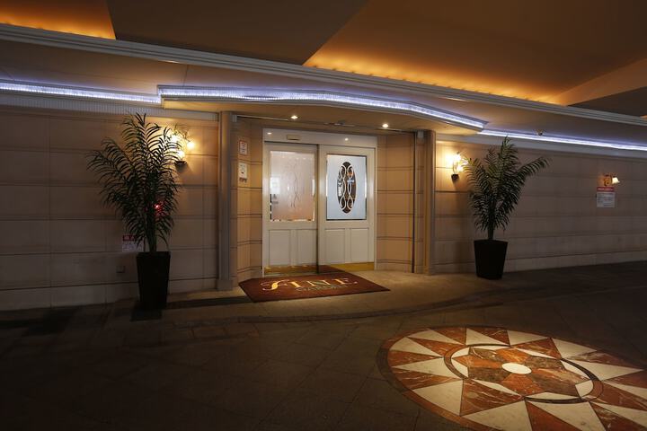 Hotel 2 of 33