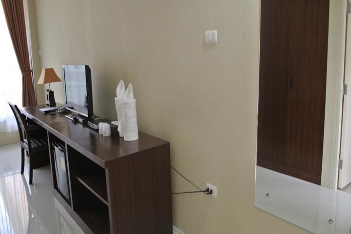 Photo 4