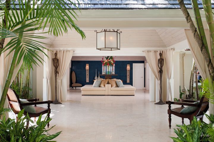 Lobby Entry