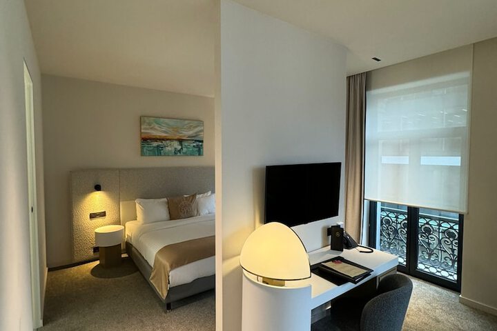 Room 39 of 105